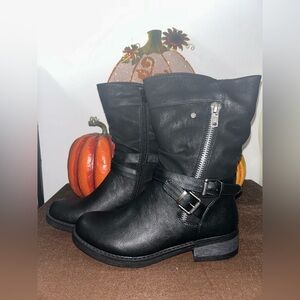 GLOBALWIN Women's Fall Fashion Biker Boots Mid Calf Boots For Women Low Heel